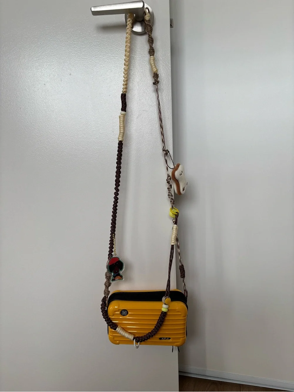 ❌SOLD❌Multi-Functional Handcrafted  Lanyard - Picture 7 of 10